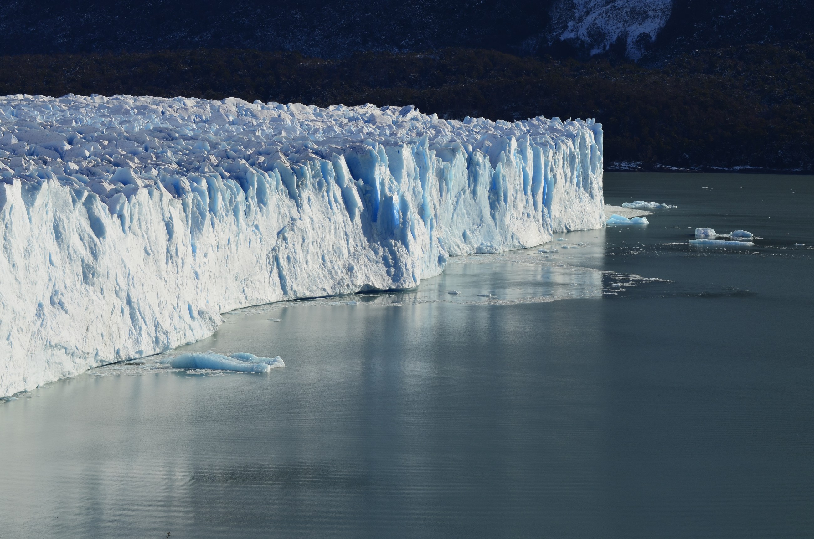The ice front of Perito Moreno Glacier beside Lago Argentino.